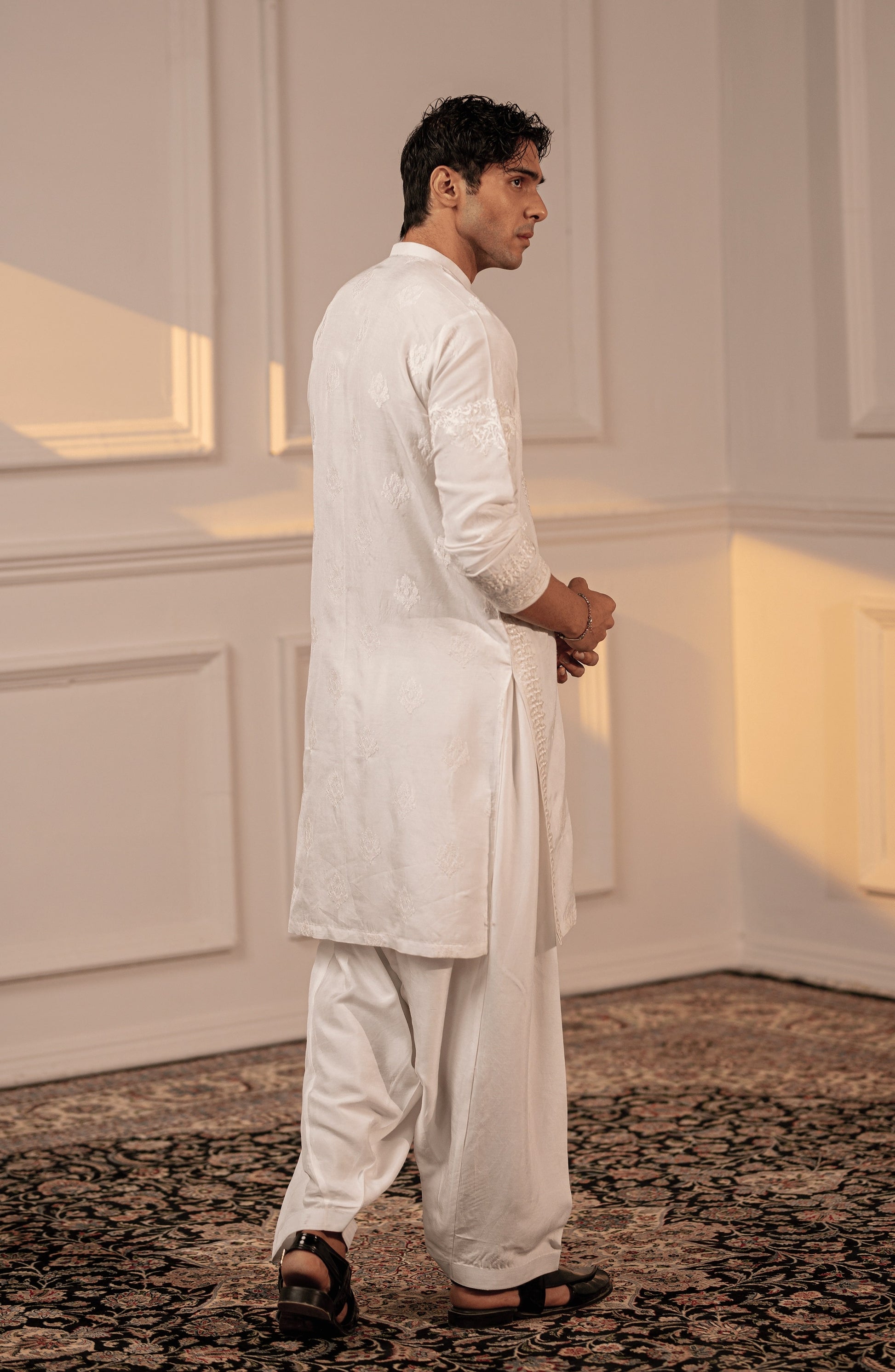 Best casual Pakistani kurtas for men