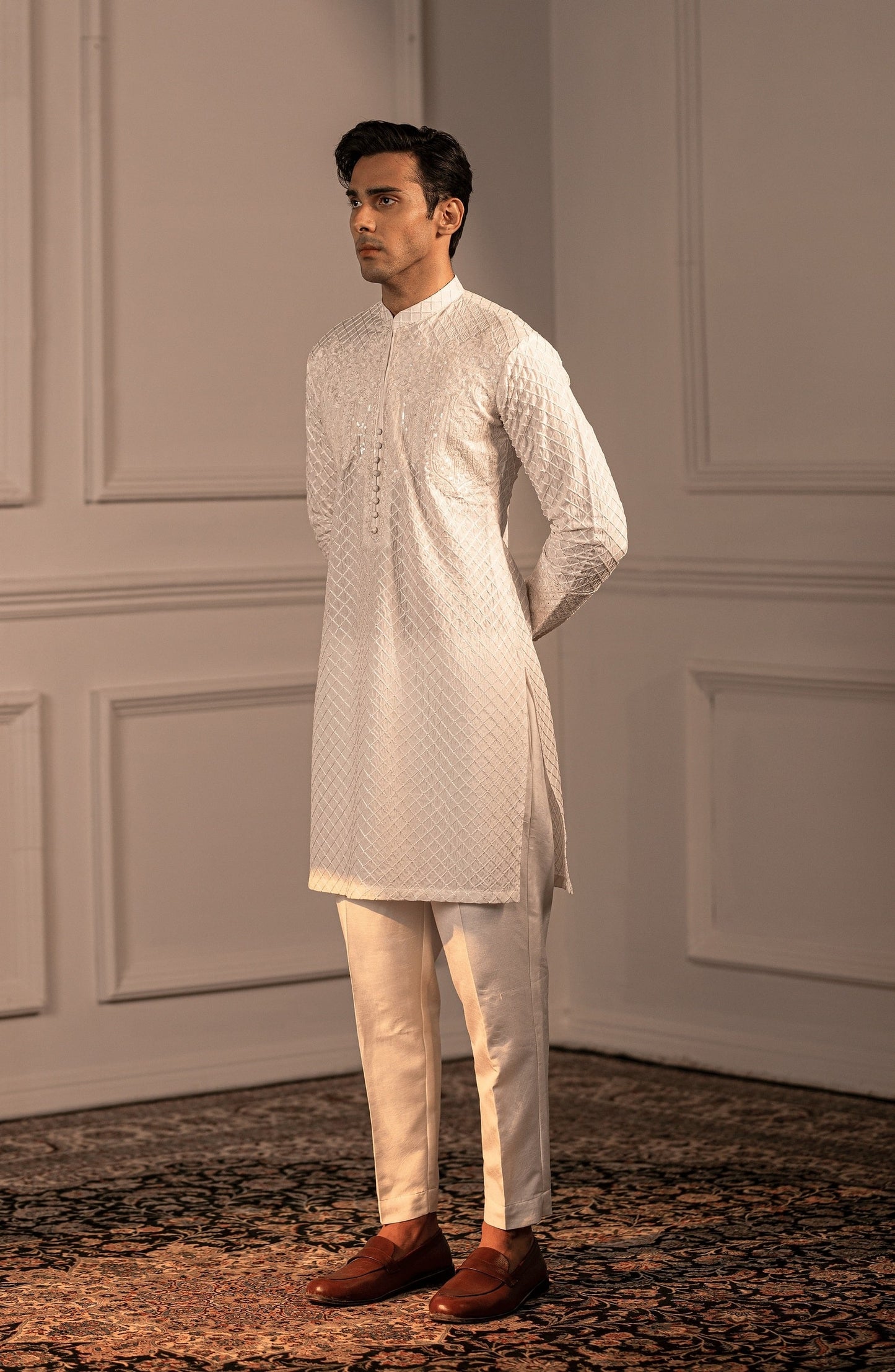 Elegant wedding kurtas for men in Pakistan