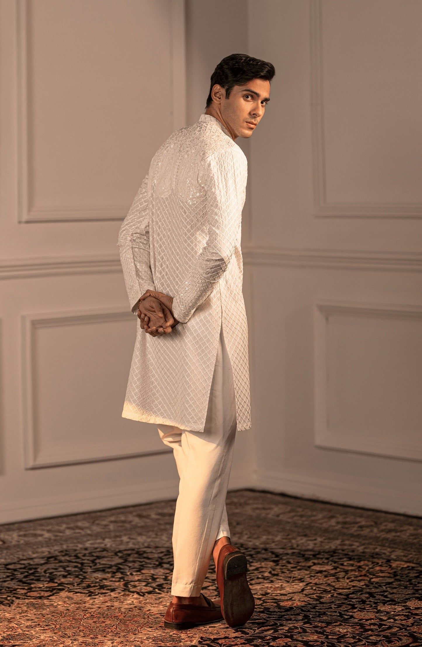 Affordable men’s kurtas with traditional flair