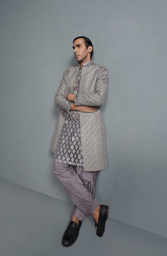 Shop royal sherwanis for grooms by HSY